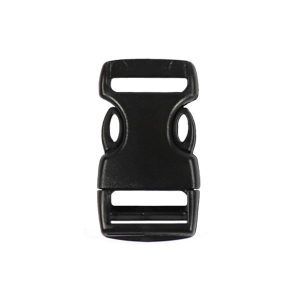 broche mochila de plástico
