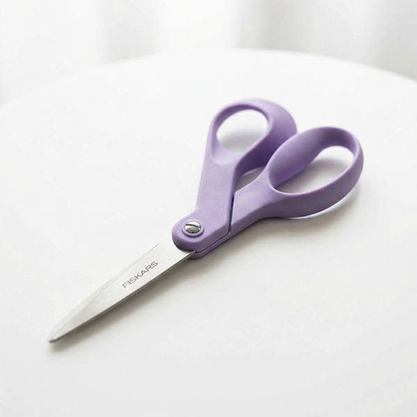 Tijera-Fiskars-21cm-Ultra-Lilac-2